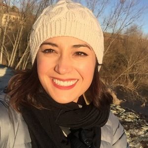 Meet your Posher, Cara